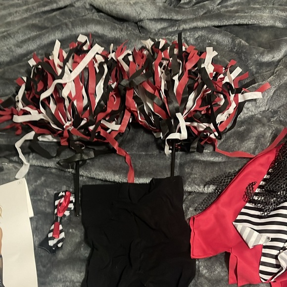 Little girls Zombie Cheerleader Halloween costume - Picture 5 of 7